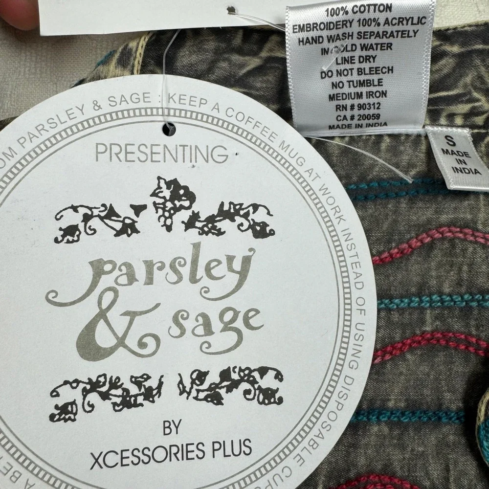 NEW Parsley & Sage Embroidered Boho Top‎ Women S Stone Gray Artisan 3/4 Sleeve